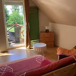 Mellet Levő, Csendes, Kényelmes Ház Hébergement de vacances