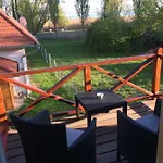 Mellet Levő, Csendes, Kényelmes Ház Hébergement de vacances Szigliget