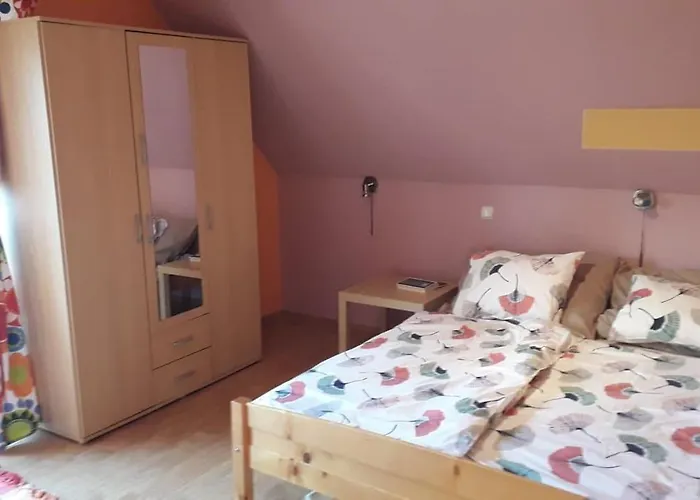 Mellet Levo, Csendes, Kenyelmes Haz Szigliget